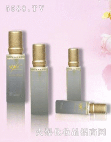 瑞納特?zé)ㄈ蝗郯滋捉M 香港瑞納特國(guó)際